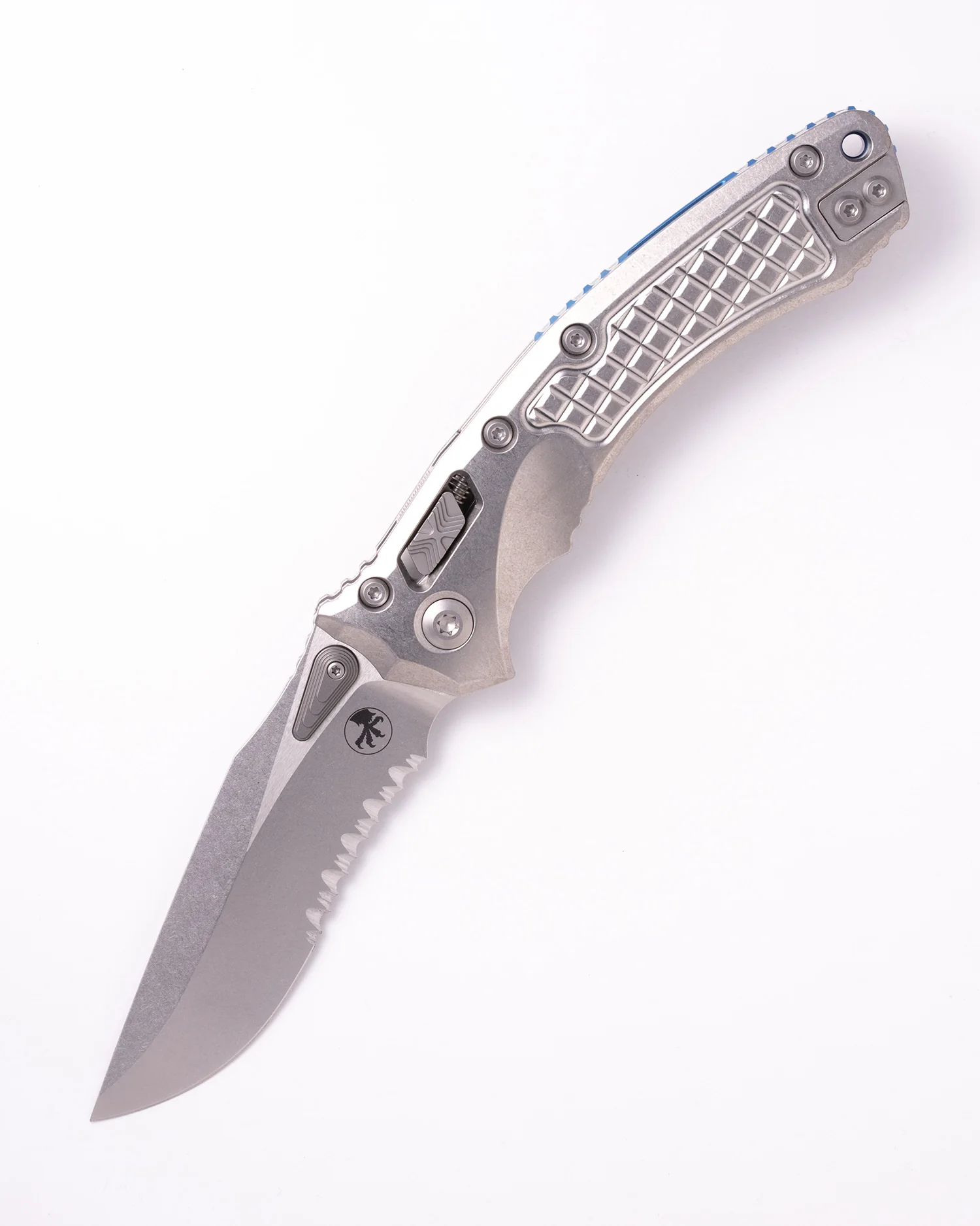 Amphibian® - RAM-LOK™ PARTIAL SERRATED MARFIONE SELECT STONEWASH FINISH STONEWASH FINISH FRAG PATTERN TITANIUM W/BLUE TITANIUM ACCENT DOUBLE VAPOR BLAST STAINLESS (137RL-11FRMS2) - Image 3