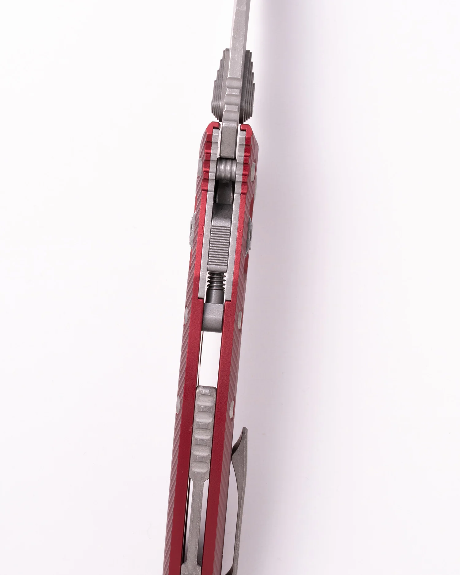 Amphibian® - RAM-LOK™ S/E Apocalyptic® Part Serrate Fluted Aluminum Merlot (137RL-11APFLMR) - Image 3