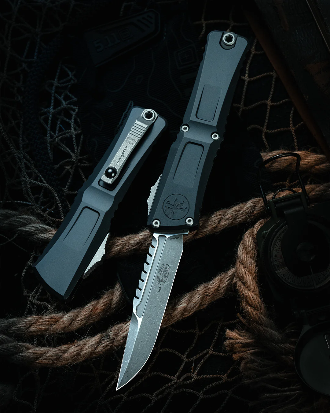 Combat Troodon Interceptor Gen III Apocalyptic Standard Signature Series (1217-10APS)
