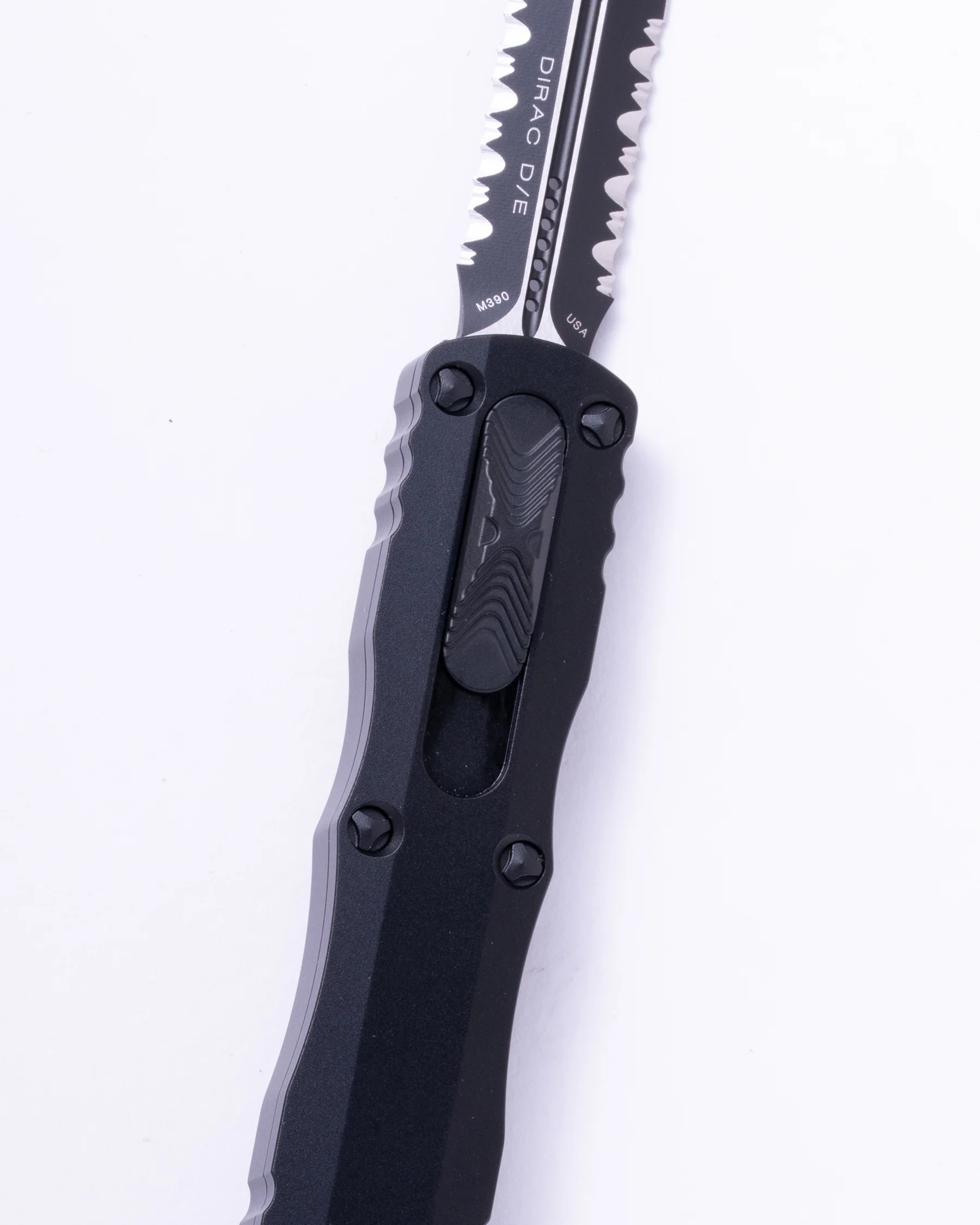 DIRAC D/E BLACK STD PARTIAL SERRATION TACTICAL (225-2T) - Image 3