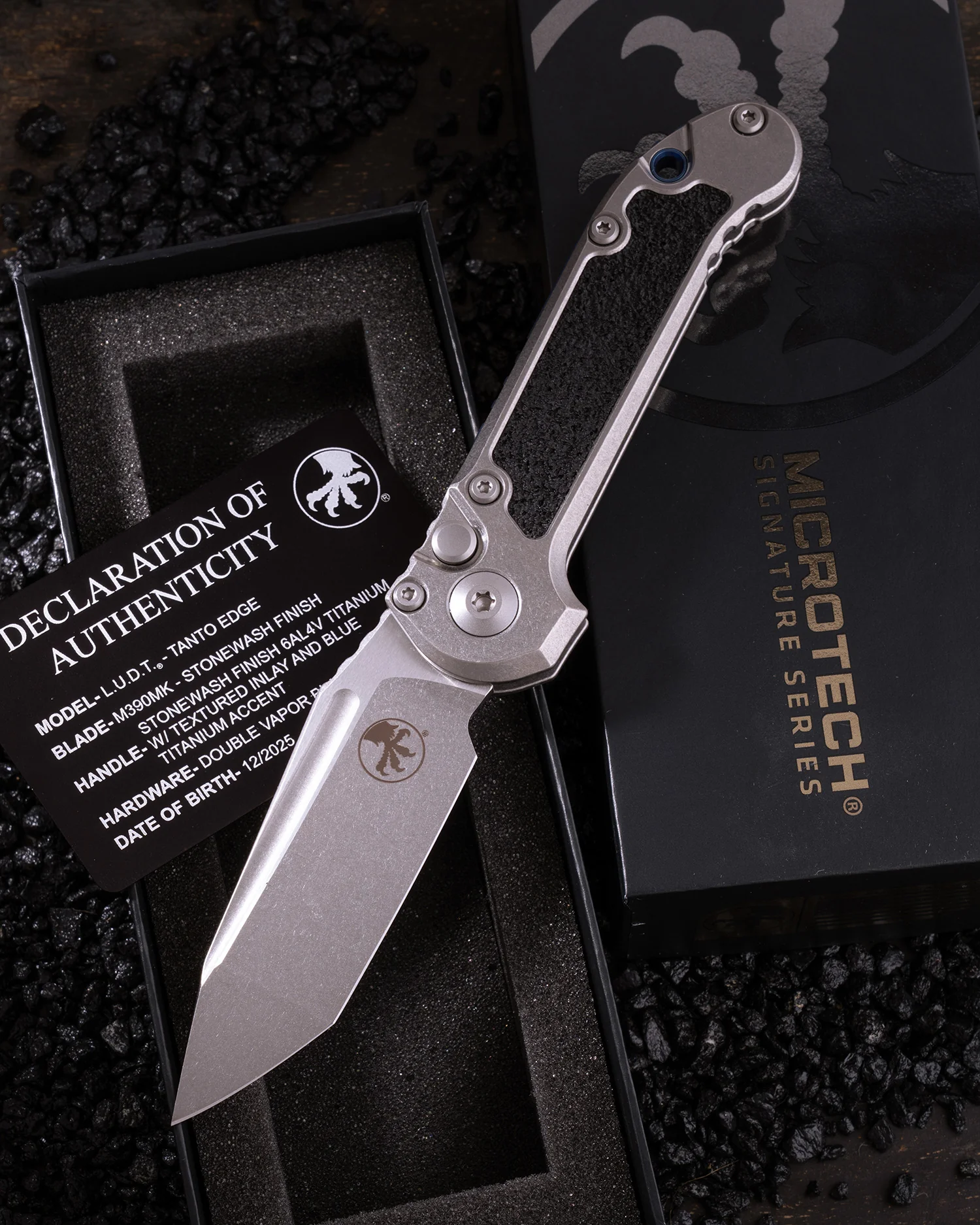 L.U.D.T TANTO EDGE MARFIONE SELECT STONEWASH FINISH STONEWASH FINISH TITANIUM W/ TEXTURED INLAY AND BLUE TITANIUM ACCENT DOUBLE VAPOR BLAST STAINLESS