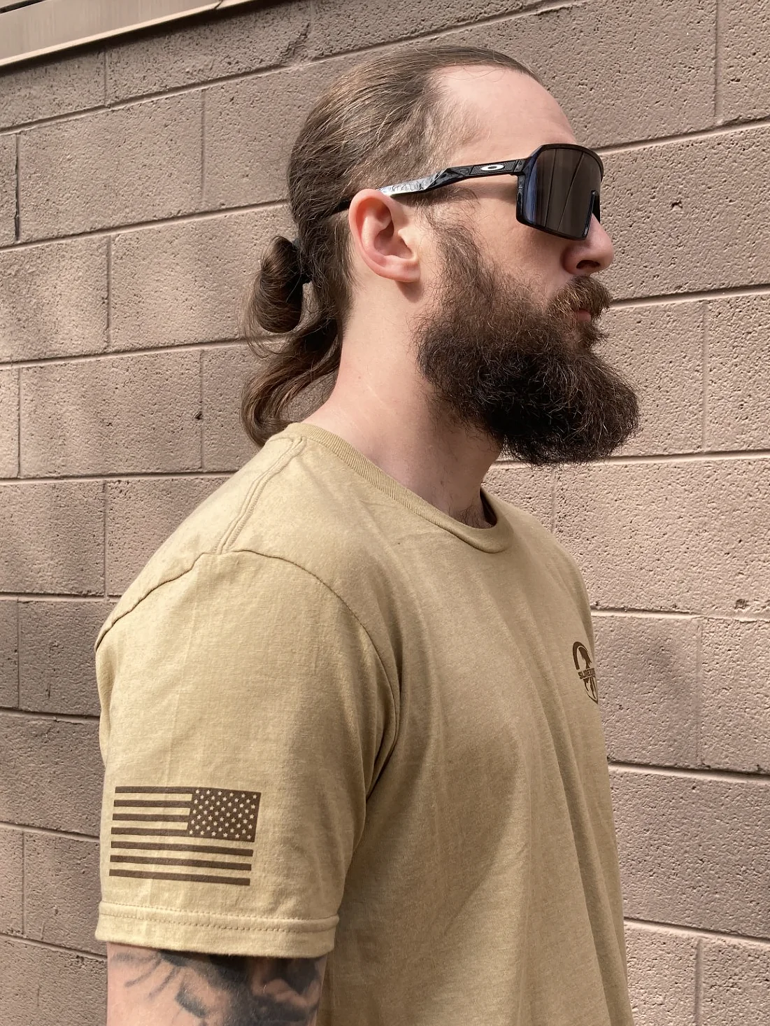 Microtech x SureFire T-Shirt FDE Tan - Image 3