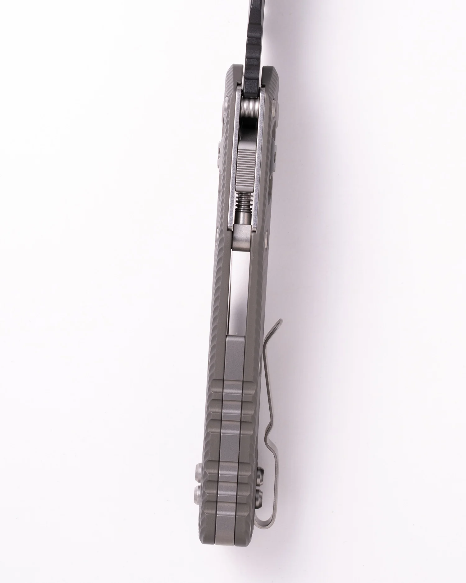 MSI® S/E Black Full Serrate Fluted Aluminum Natural Clear (210-3FLNC) - Image 3