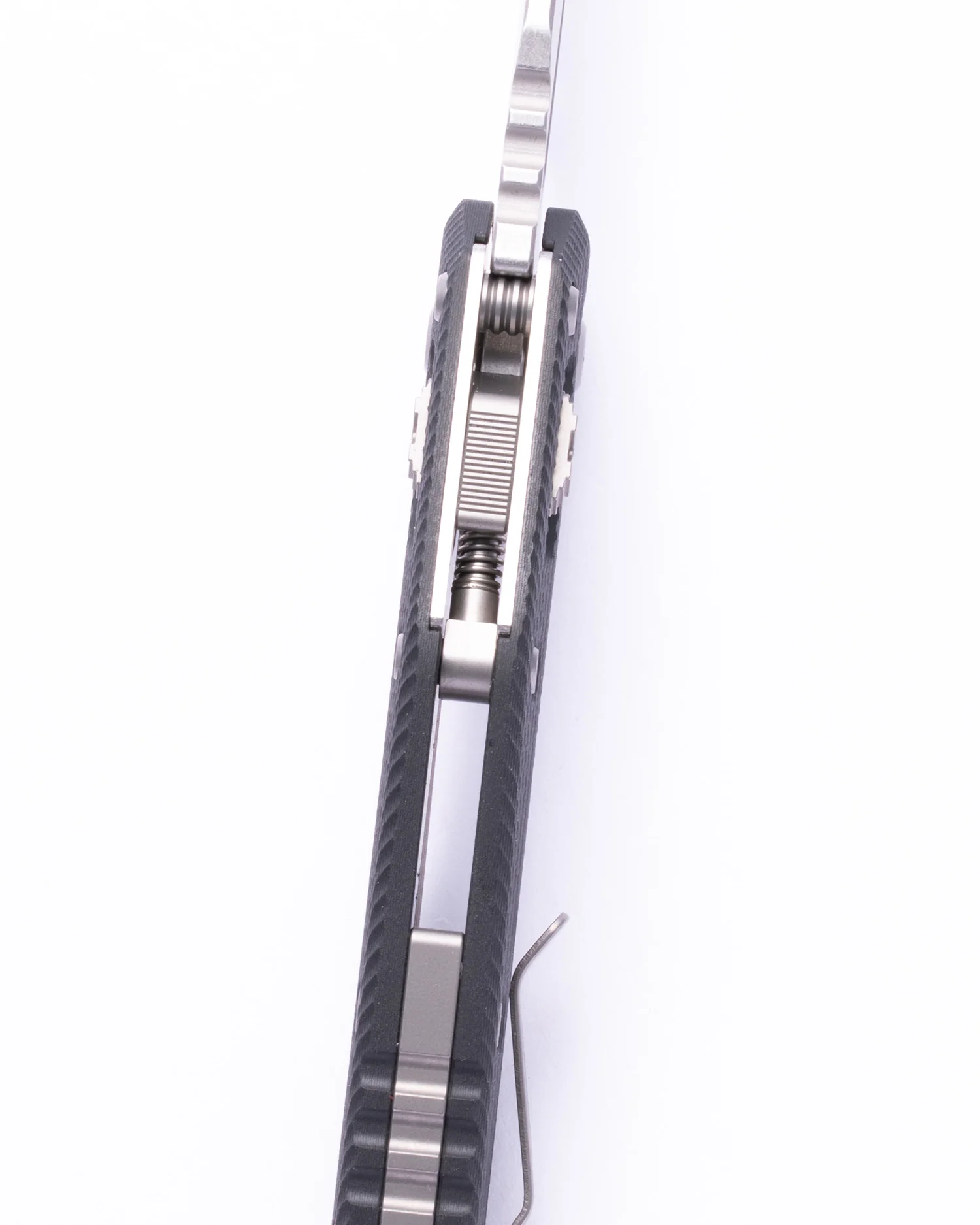 MSI® S/E Fluted G-10 Black Stonewash Partial Serrated (210-11FLGTBK) - Image 3