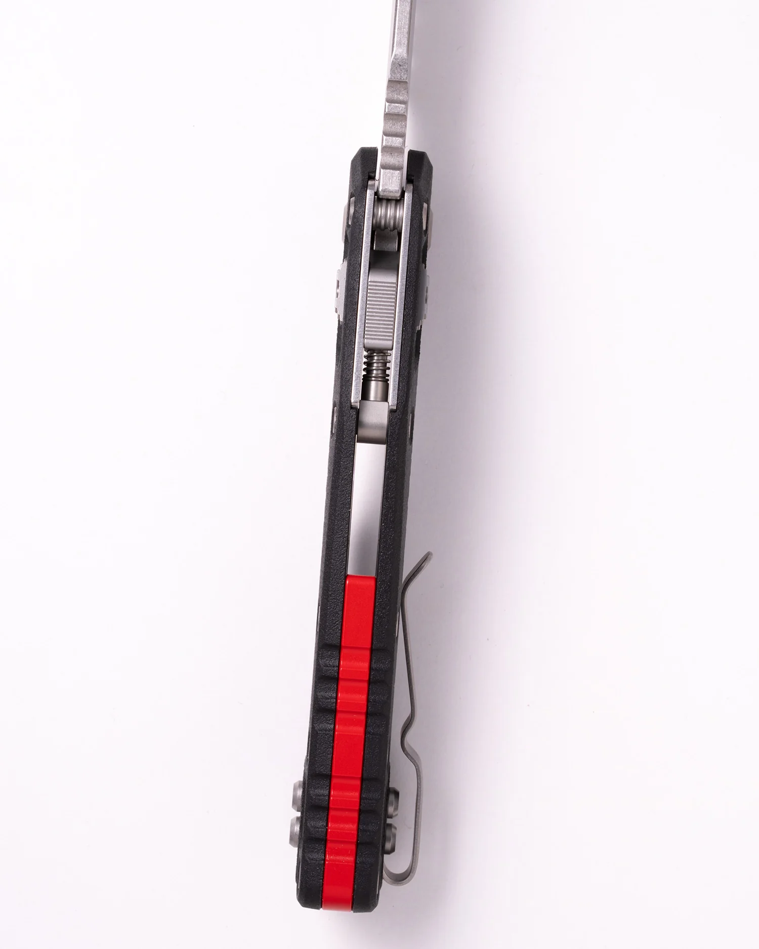 MSI S/E STONEWASHED PART SERRATE TRI-GRIP POLYMER RED BACKSTRAP (210T-11PMBK-A5) - Image 3
