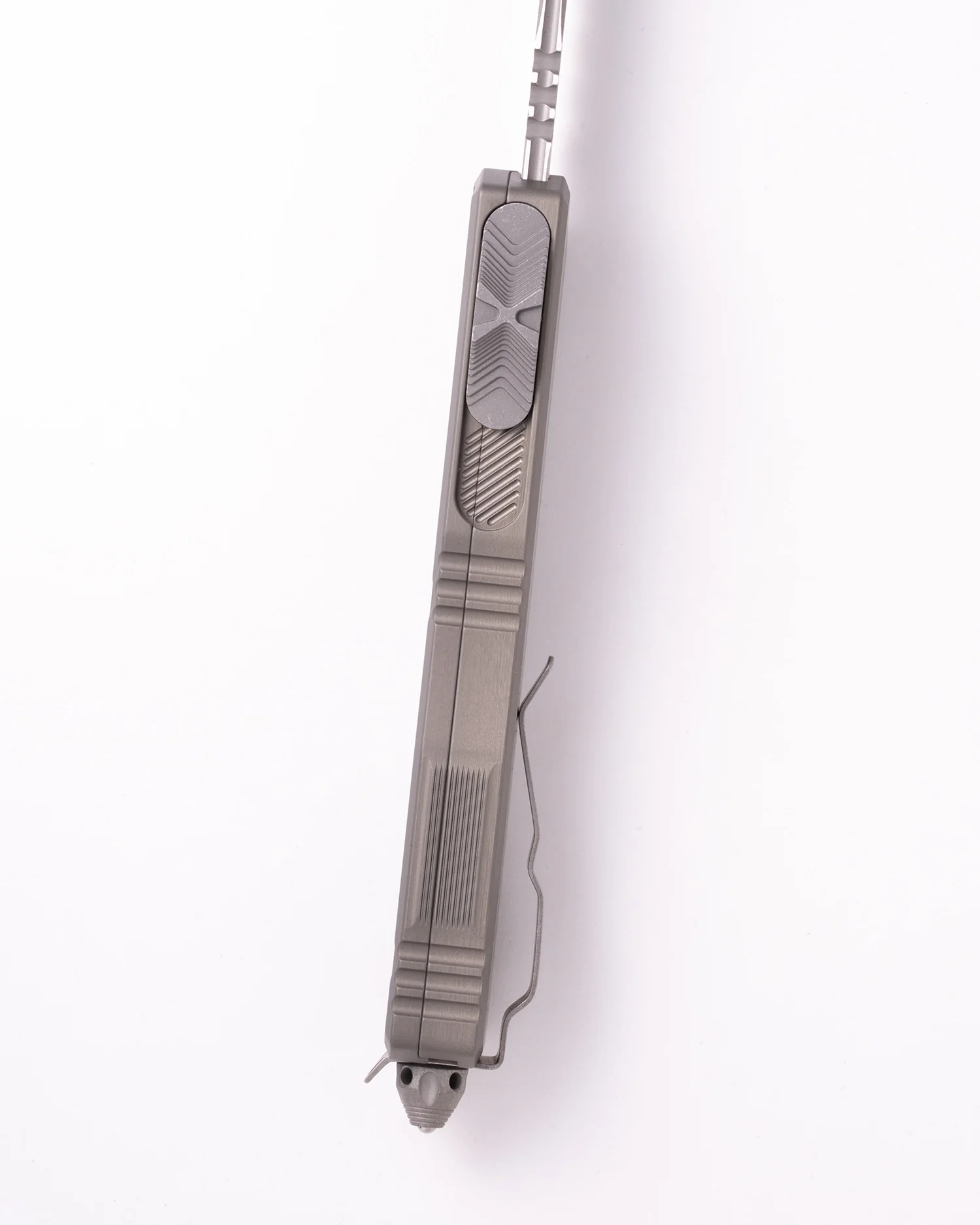 Scarab® II Gen III Executive T/E Apocalyptic Full Serrate Natural Clear (1177-12APNC) - Image 3