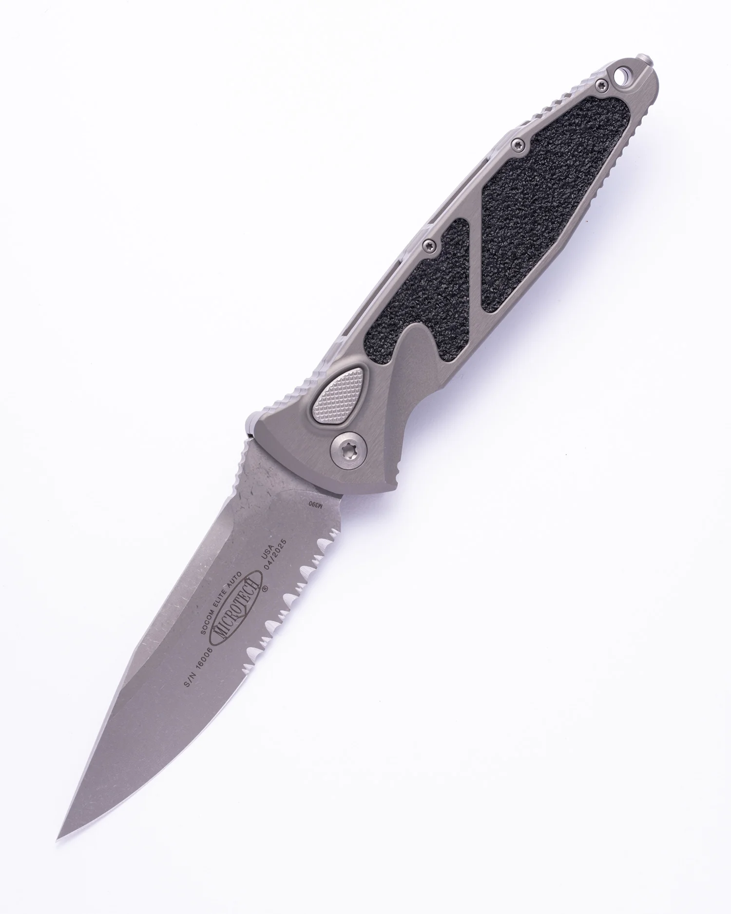 Socom Elite® Auto S/E Natural Clear Apocalyptic® Partial Serrated (160A-11APNC)